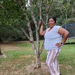 Meet your Posher, Shanta